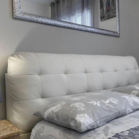 Apartment In Milan - Bicocca Near University Екстериор снимка